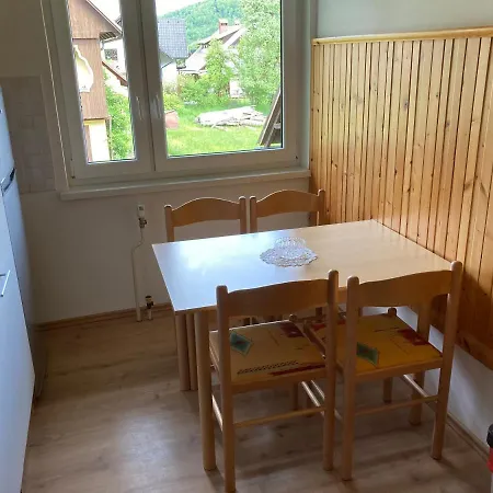 Apartment Milka 52 *